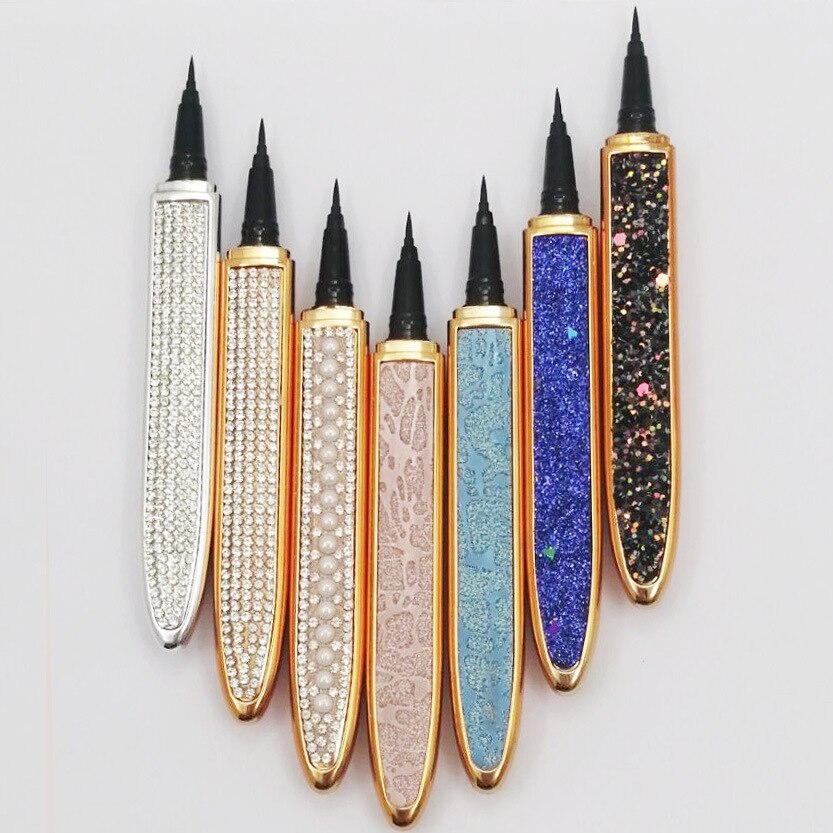 False Eyelashes + Eyeliner Set